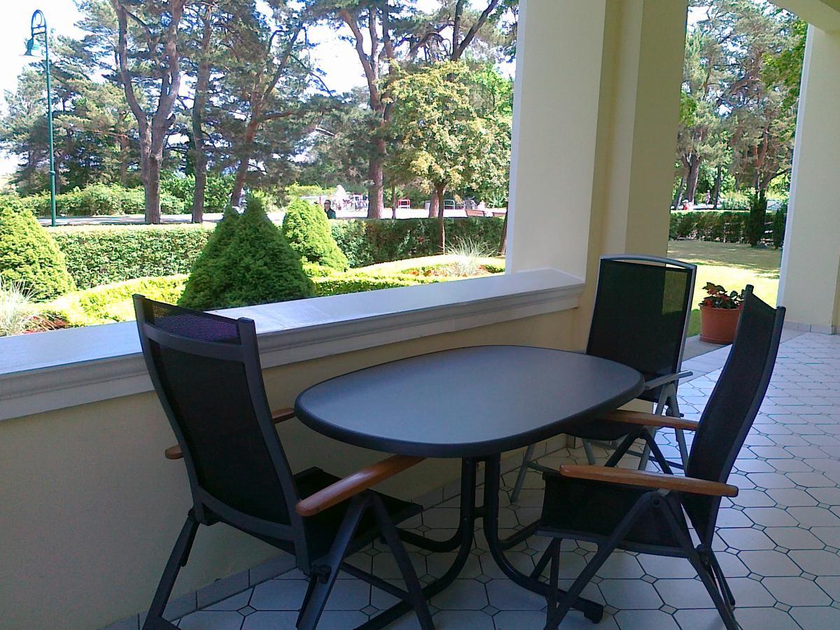 Villa Caprivi - Ferienwohnung 3 Heringsdorf  Extérieur photo